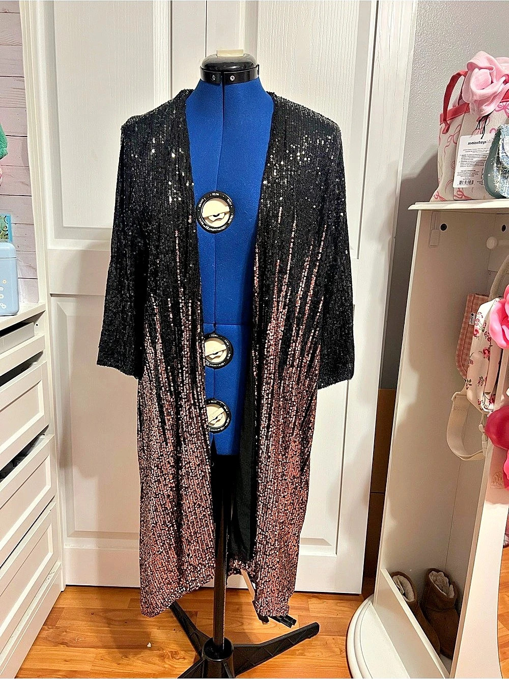 TORRID Black and Gold Ombre Sequin Kimono